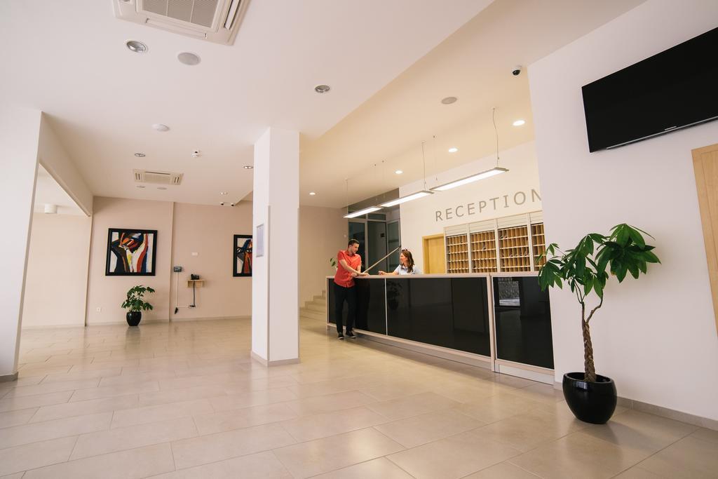 Hotel Slaven Селце Экстерьер фото
